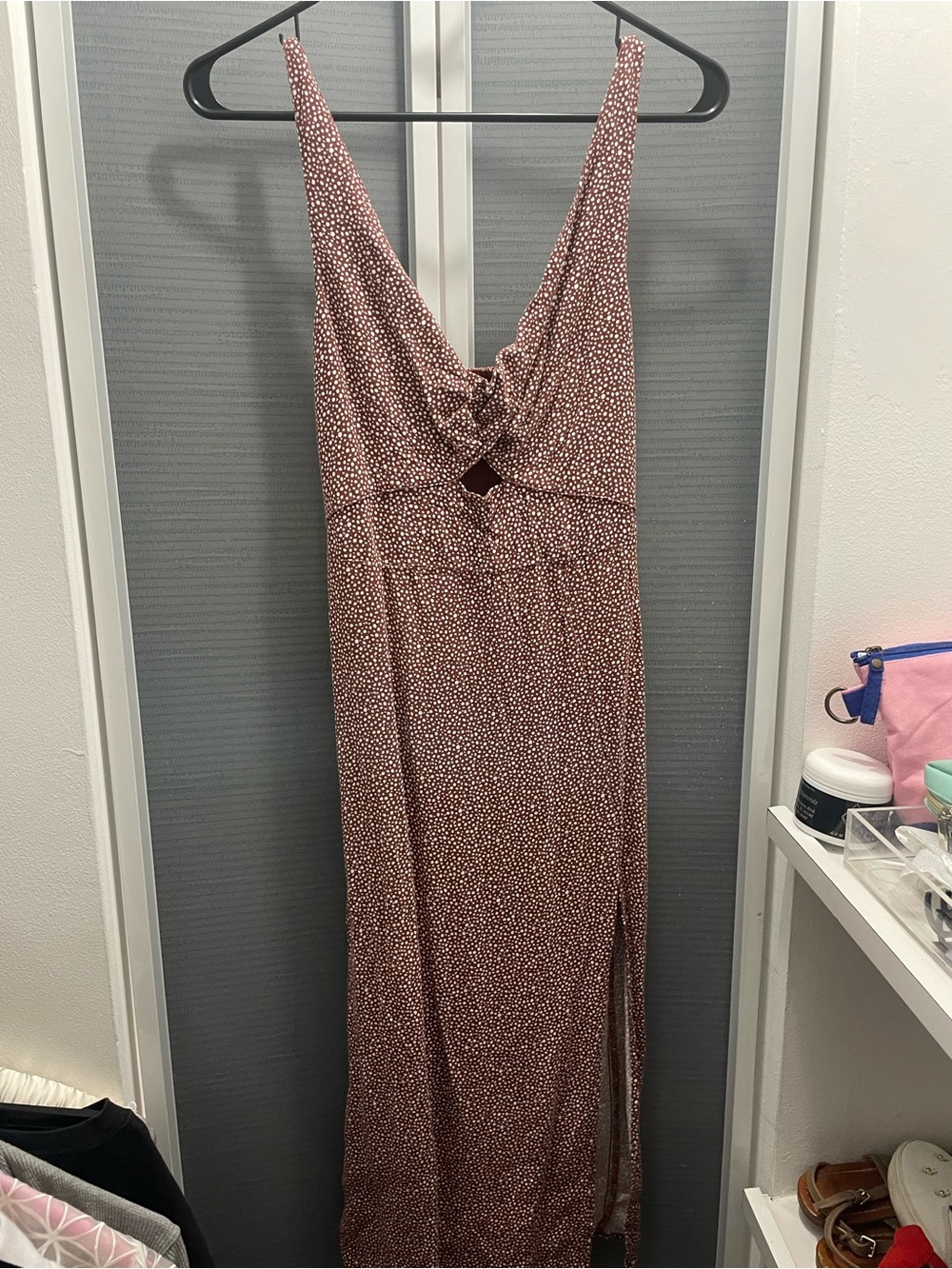 Abercrombie and Fitch Twist Front Midi Cutout Polka Dot Dress - Picture 3 of 4